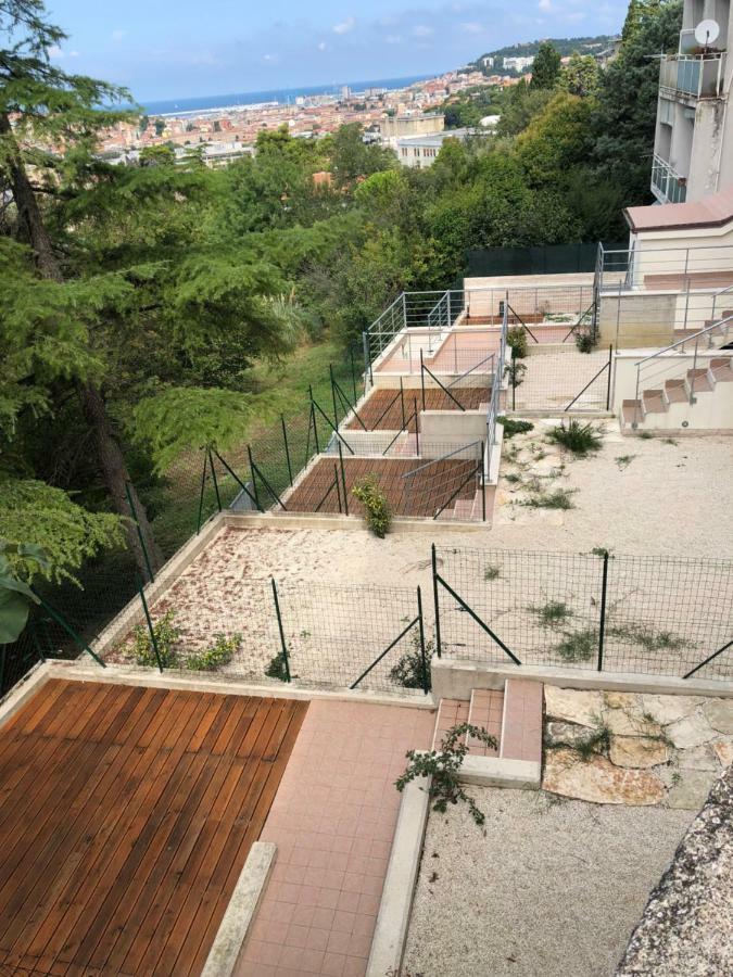 Il Parco Di Yuki Apartment Ancona Exterior photo